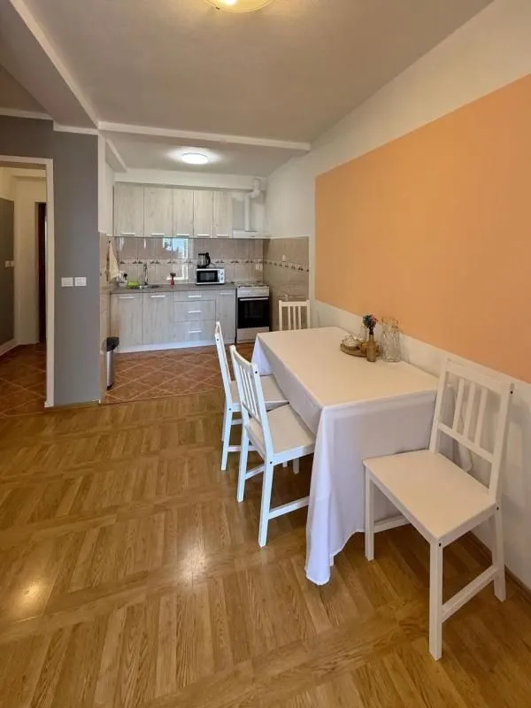 Sale, one bedroom apartment, 50m², Petrovac, Budva