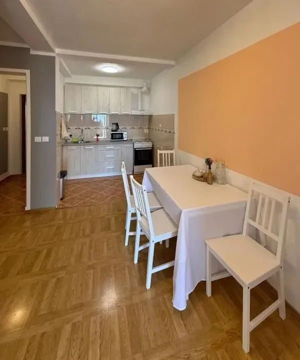 Sale, one bedroom apartment, 50m², Petrovac, Budva
