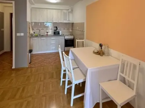 Sale, one bedroom apartment, 50m², Petrovac, Budva - image 1