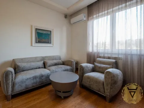 Prodaja, stan, 252m², Čukarica, Beograd - image 11