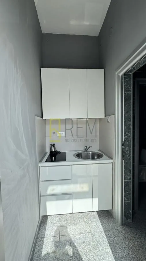 Rent, office space, 120m², Preko Morače, Podgorica