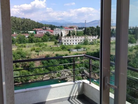 Rent, three bedroom apartment, 123m², Momišići, Podgorica - image 15