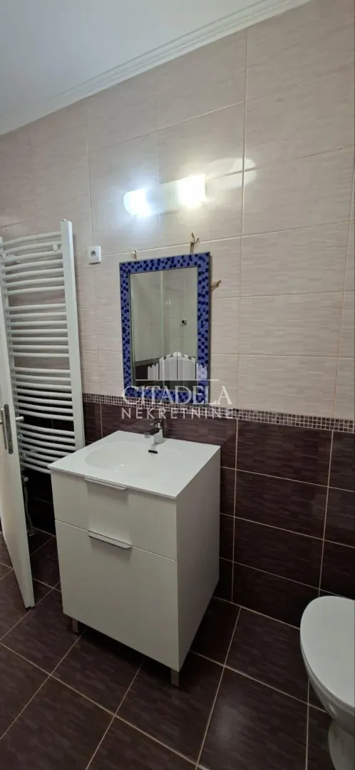 Rent, three bedroom apartment, 69m², Jajinci, Voždovac Sve Podlokacije