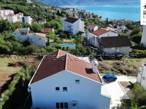 Sale, house, 192m², Đenovići, Herceg Novi - image 8