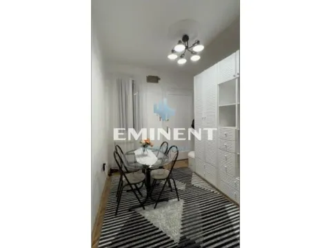 Izdavanje, dvosoban stan, 50m², Kalenić Pijaca, Vračar Sve Podlokacije - image 5