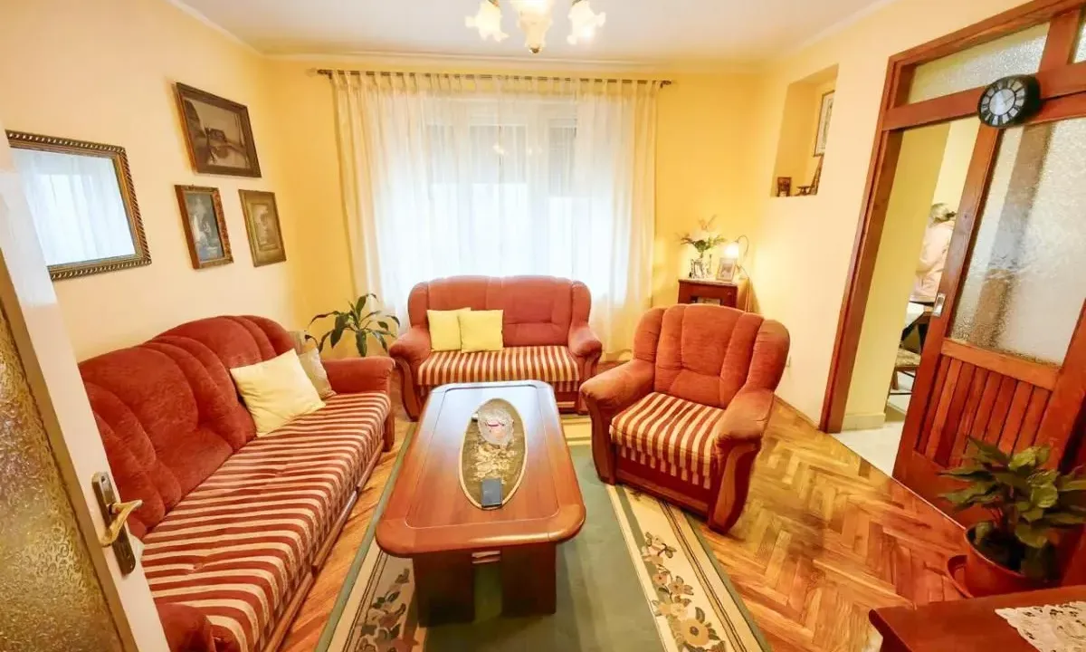 Prodaja, dvosoban stan, 86m², Podgorica, Crna Gora