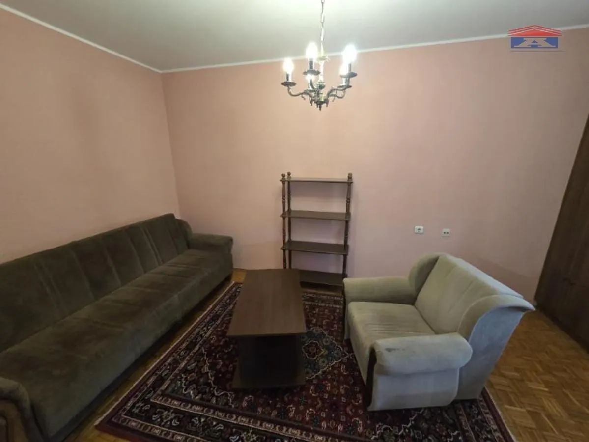 Izdavanje, jednosoban stan, 40m², Grbavica, Novi Sad Sve Podlokacije