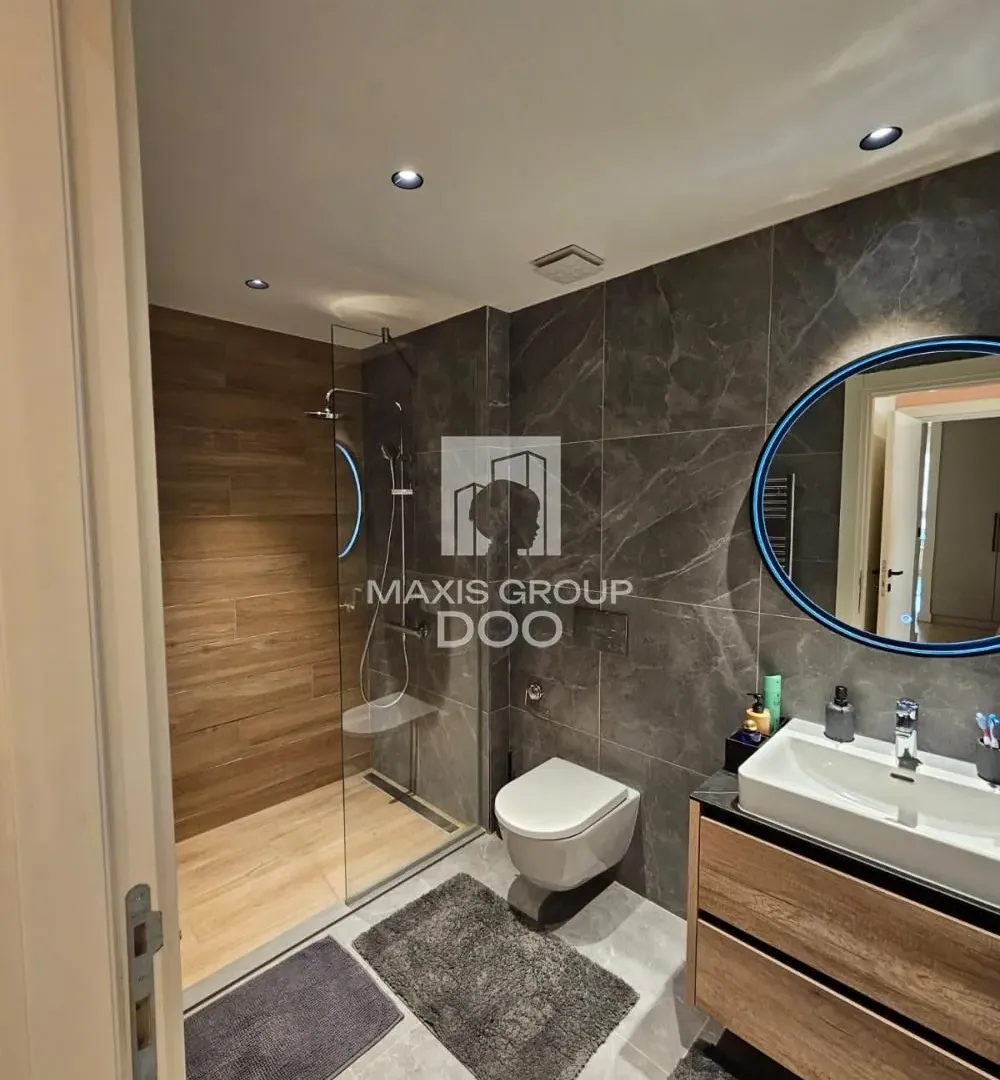 Rent, three bedroom apartment, 81m², Savski Venac, Beograd
