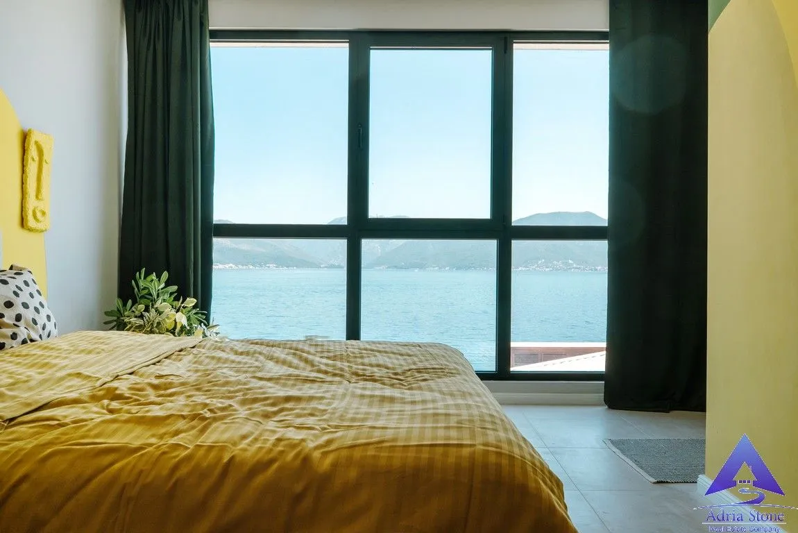 Prodaja, kuća, 200m², Krašići, Tivat