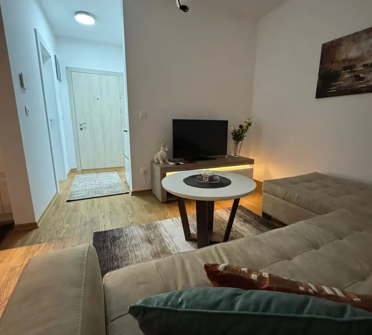 Rent, one bedroom apartment, 35m², City Kvart, Podgorica