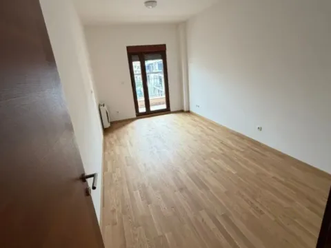 Prodaja, jednosoban stan, 62m², Momišići, Podgorica - image 5