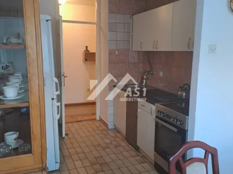 Izdavanje, dvosoban stan, 55m², Bulevar Oslobodjenja, Novi Sad Sve Podlokacije - image 4