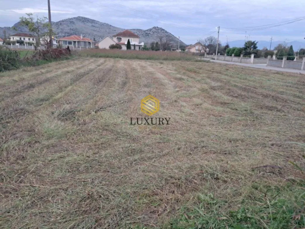 Prodaja, plac, 2890m², Zeta, Podgorica