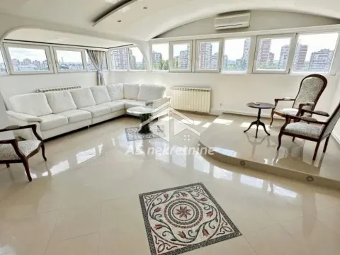 Stan in Novi Beograd Blok 61