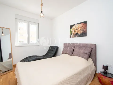 Rent, one bedroom apartment, 48m², City Kej, Podgorica - image 5