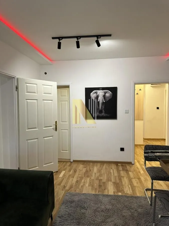Izdavanje, trosoban stan, 51m², Grbavica, Novi Sad Sve Podlokacije