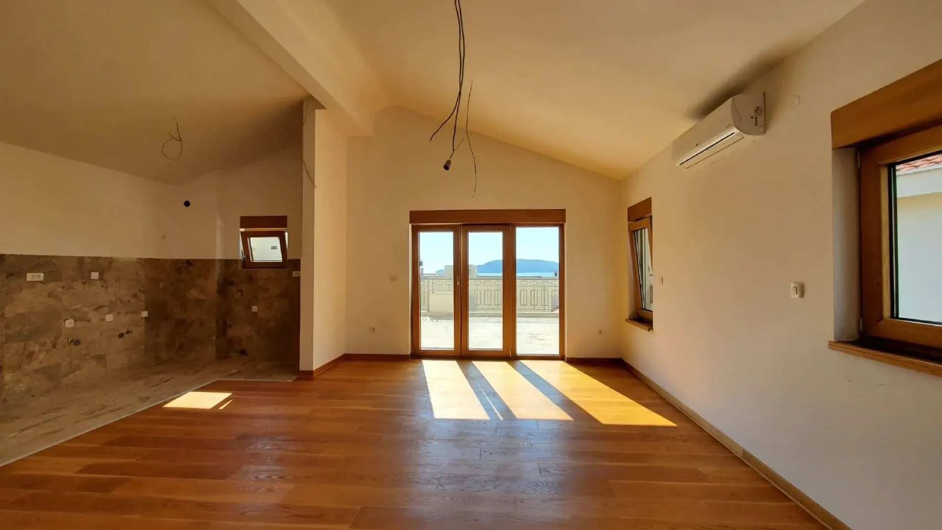 Sale, apartment, 136m², Pržno, Budva