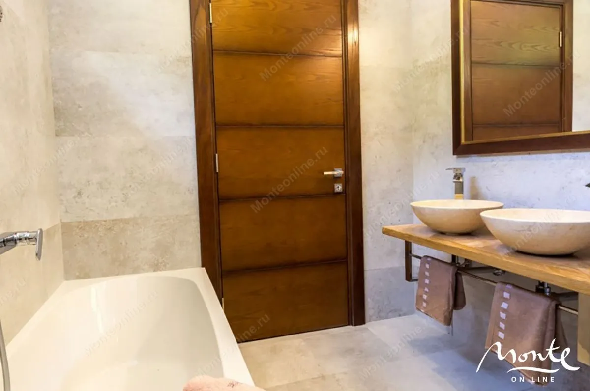 Prodaja, kuća, 350m², Herceg Novi, Crna Gora