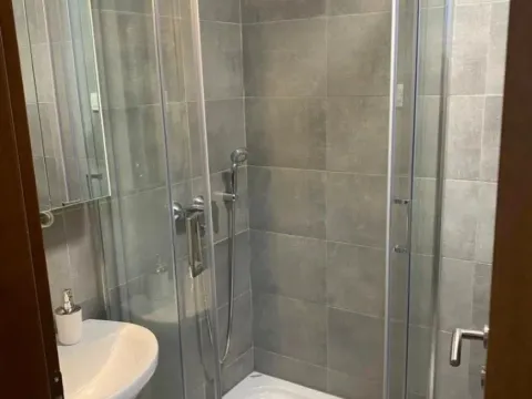 Izdavanje, dvosoban stan, 70m², Ljubović, Podgorica - image 9