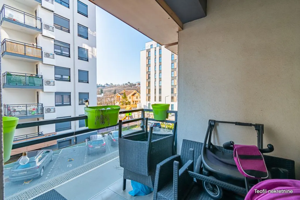 Sale, three bedroom apartment, 75m², Zemun Sve Podlokacije, Beograd