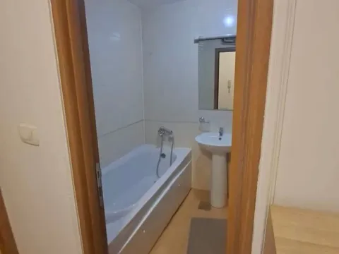 Rent, one bedroom apartment, 40m², Stari Aerodrom, Podgorica - image 6