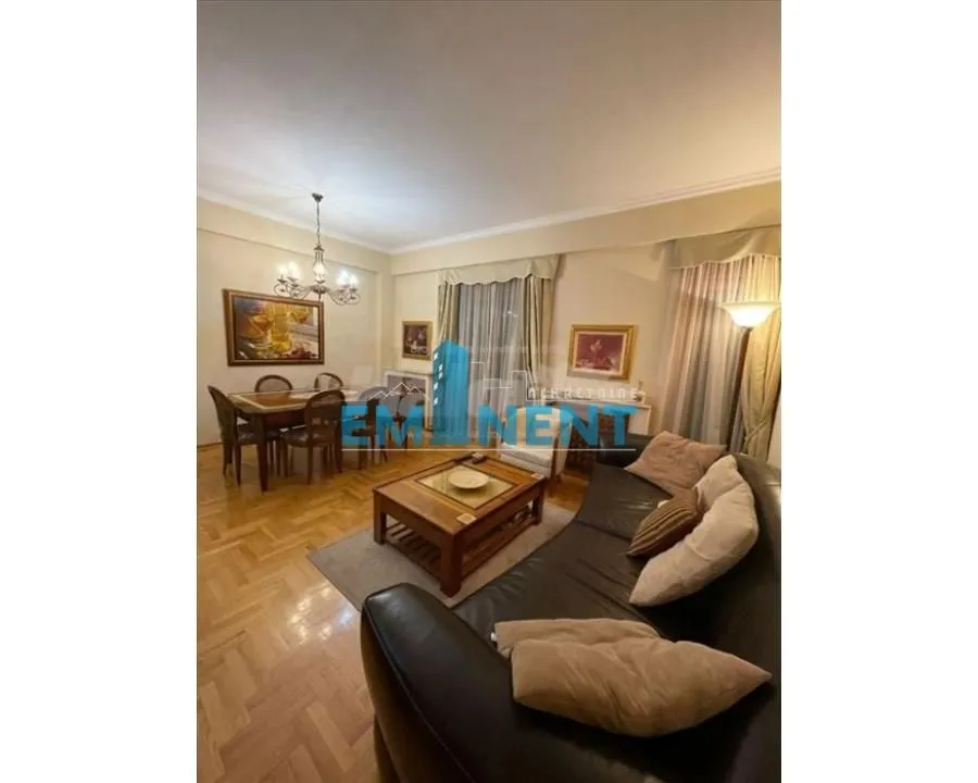 Izdavanje, trosoban stan, 104m², Savski Venac, Beograd
