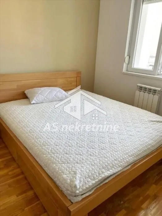 Rent, two bedroom apartment, 50m², Čukarica, Beograd