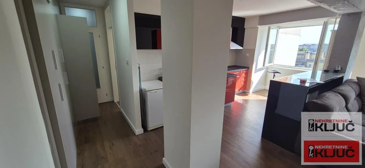 Prodaja, dvosoban stan, 57m², Sajmište, Novi Sad