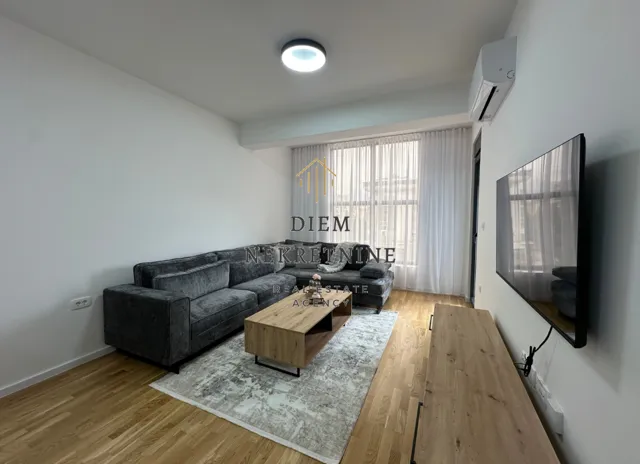 Izdavanje, dvosoban stan, 65m², Stari Aerodrom, Podgorica
