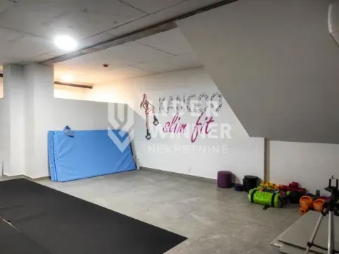 Izdavanje, poslovni prostor, 80m², Novi Beograd Blok 65, Novi Beograd Sve Podlokacije - image 2
