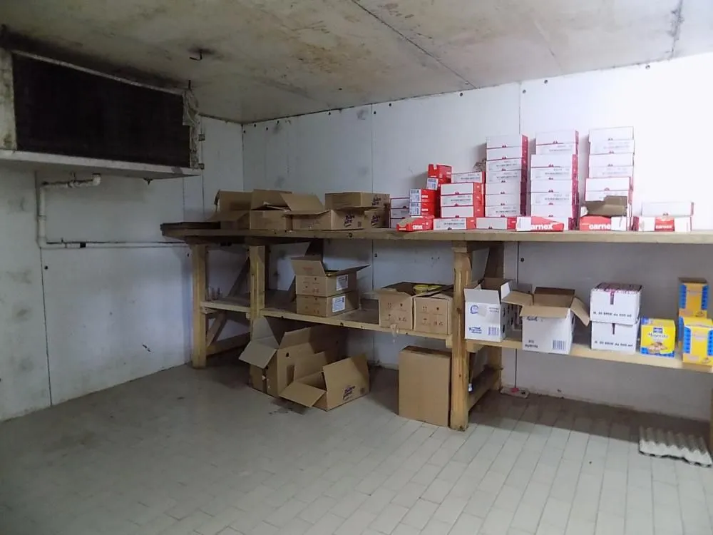 Rent, office space, 2000m², 7. juli, Paraćin
