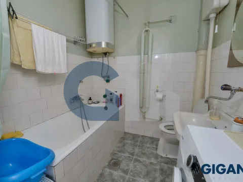 Prodaja, dvosoban stan, 63m², Vračar, Šid - image 17