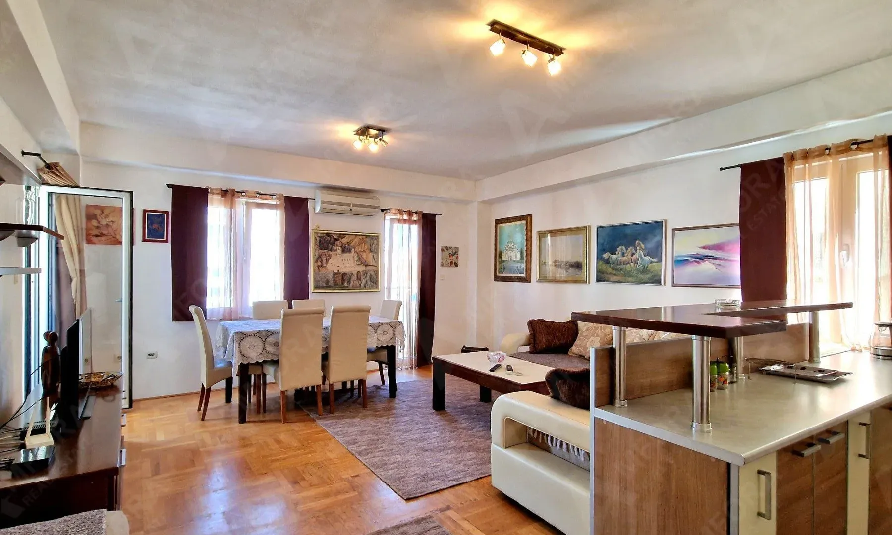 Rent, three bedroom apartment, 90m², Budva, Crna Gora