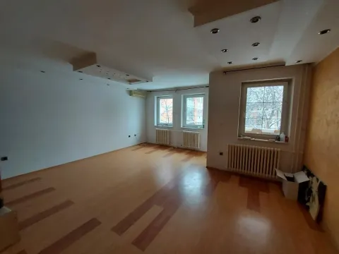 Rent, three bedroom apartment, 75m², Novo naselje, Novi Sad - image 15