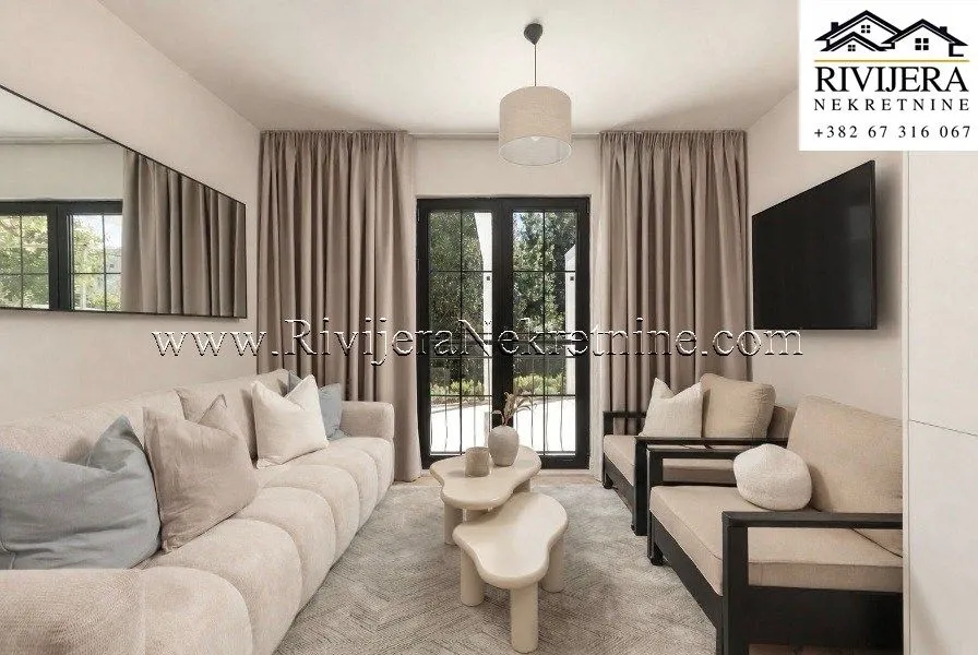 Sale, house, 165m², Tivat, Crna Gora