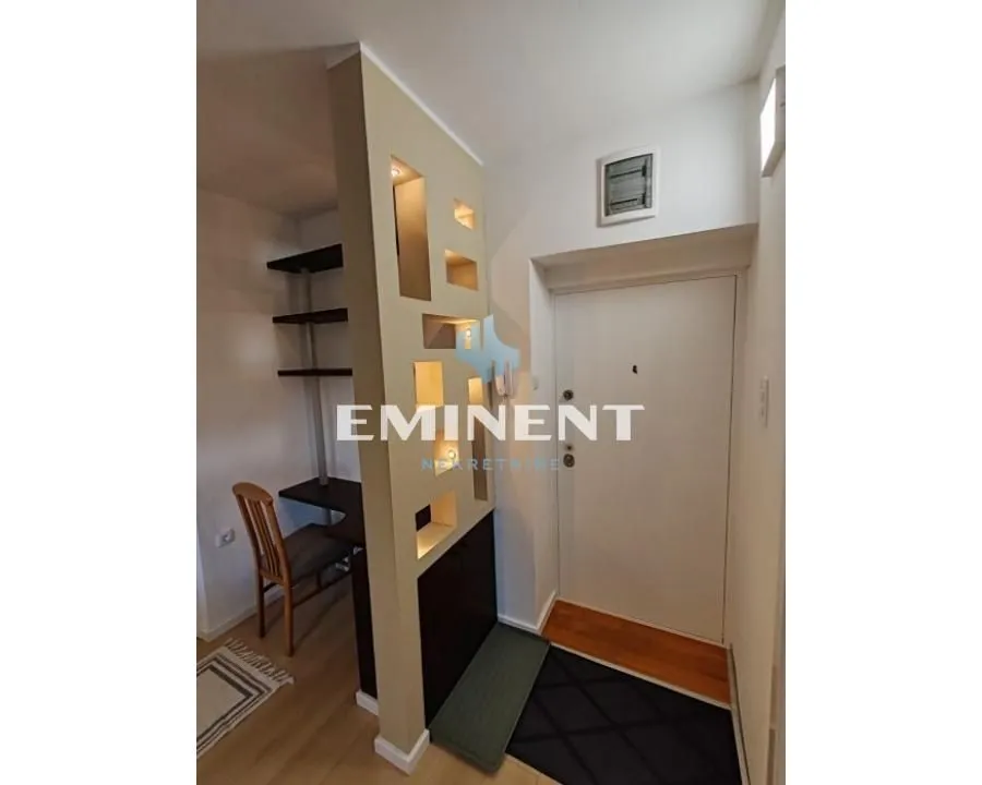 Rent, apartment, 38m², Voždovac Sve Podlokacije, Beograd