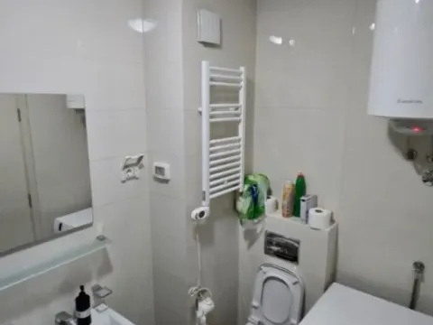 Izdavanje, jednosoban stan, 45m², Zagorič, Podgorica - image 6