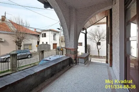 Izdavanje, četvorosoban stan, 77m², Dušanovac, Voždovac Sve Podlokacije - image 16