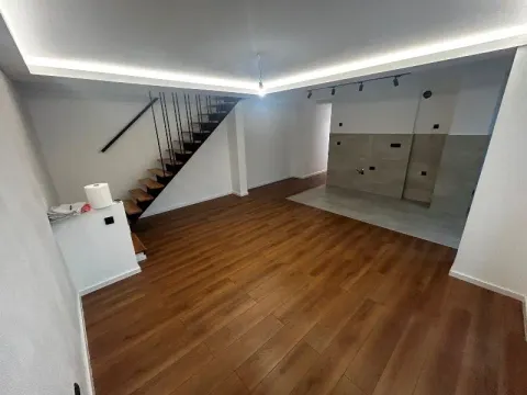 Prodaja, četvorosoban stan, 102m², Čukarica, Beograd - image 3