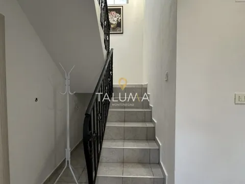 Izdavanje, kuća, 150m², Masline, Podgorica - image 10