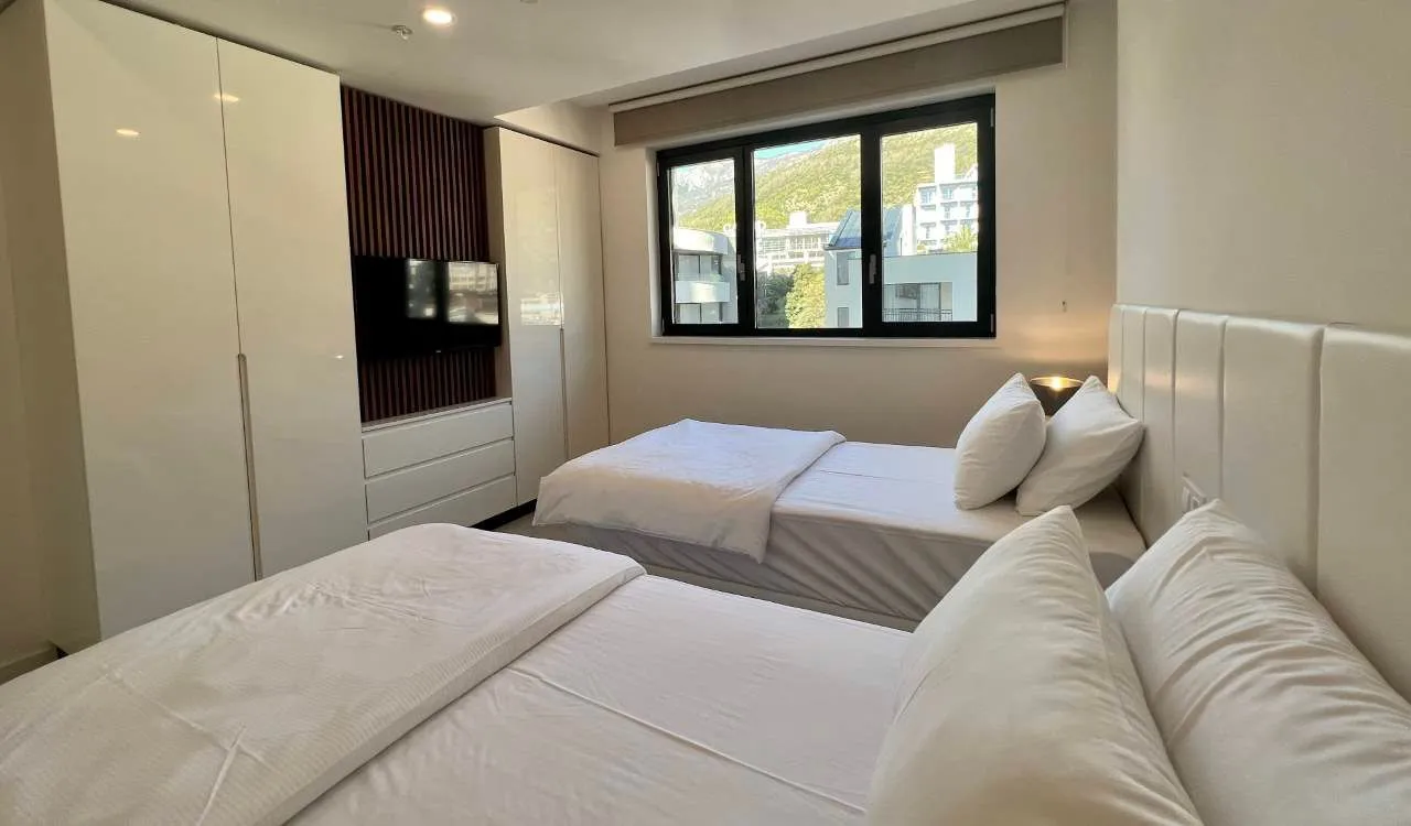 Prodaja, dvosoban stan, 107m², Rafailovići, Budva