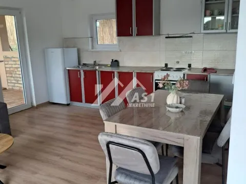 Rent, house, 140m², Sremska Kamenica, Petrovaradin - image 4