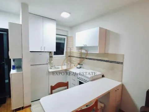 Izdavanje, jednosoban stan, 33m², Zvezdara Sve Podlokacije, Beograd - image 3