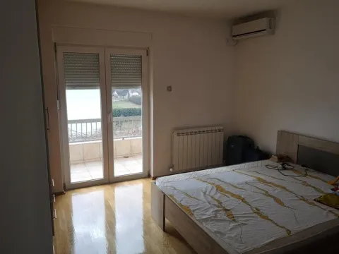 Izdavanje, stan, 350m², Vranići, Podgorica - image 4