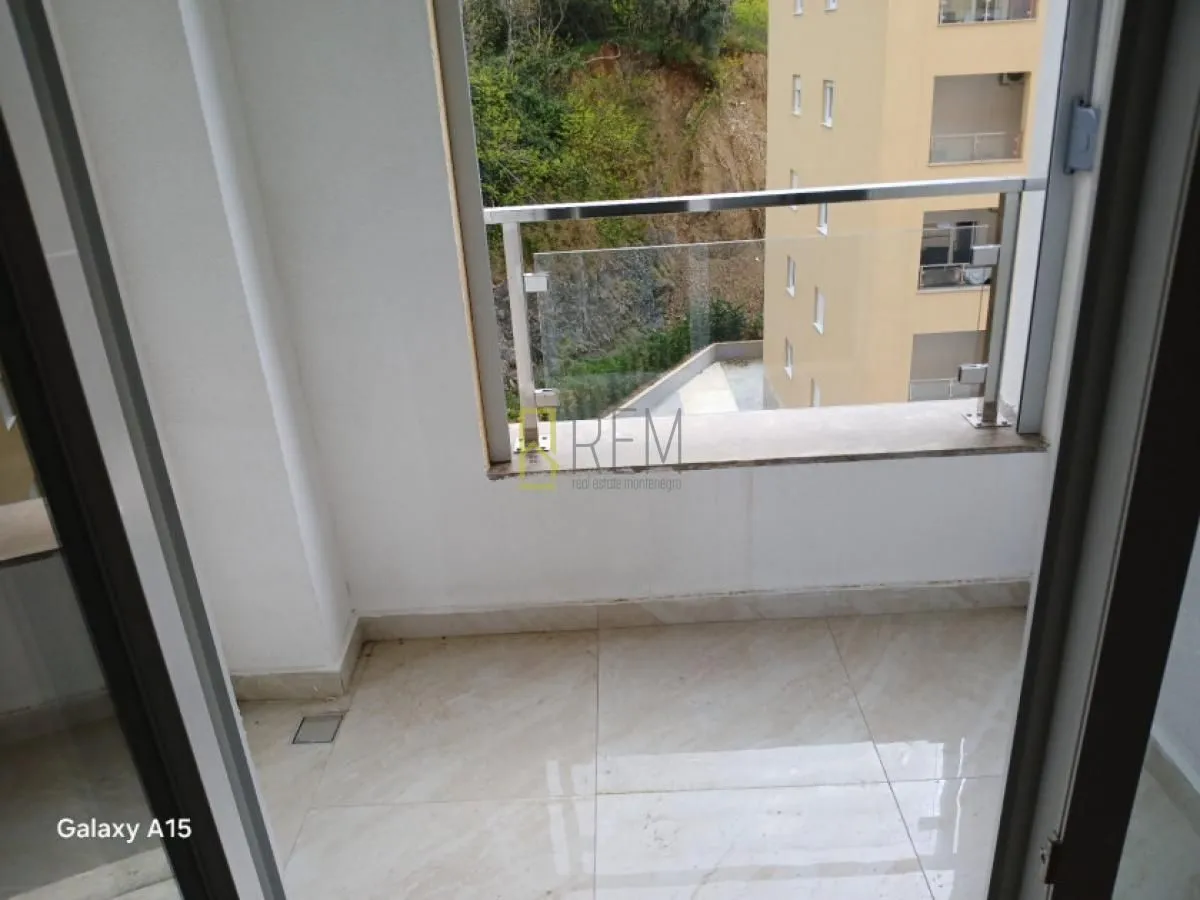 Sale, studio apartment, 32m², Bečići, Budva