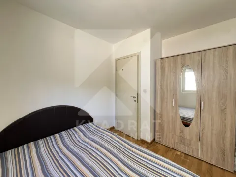 Izdavanje, dvosoban stan, 65m², Zagorič, Podgorica - image 8