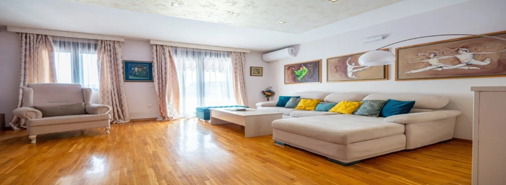 Sale, three bedroom apartment, 112m², Bečići, Budva