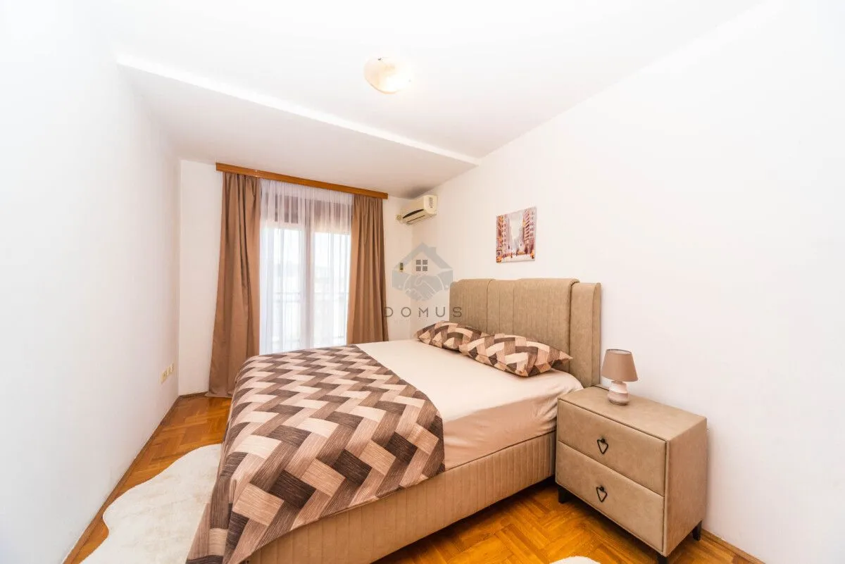 Izdavanje, dvosoban stan, 75m², Stari Aerodrom, Podgorica