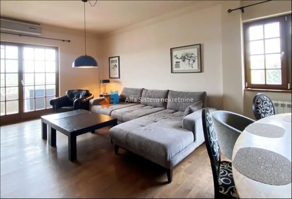 Izdavanje, stan, 200m², Savski Venac, Beograd