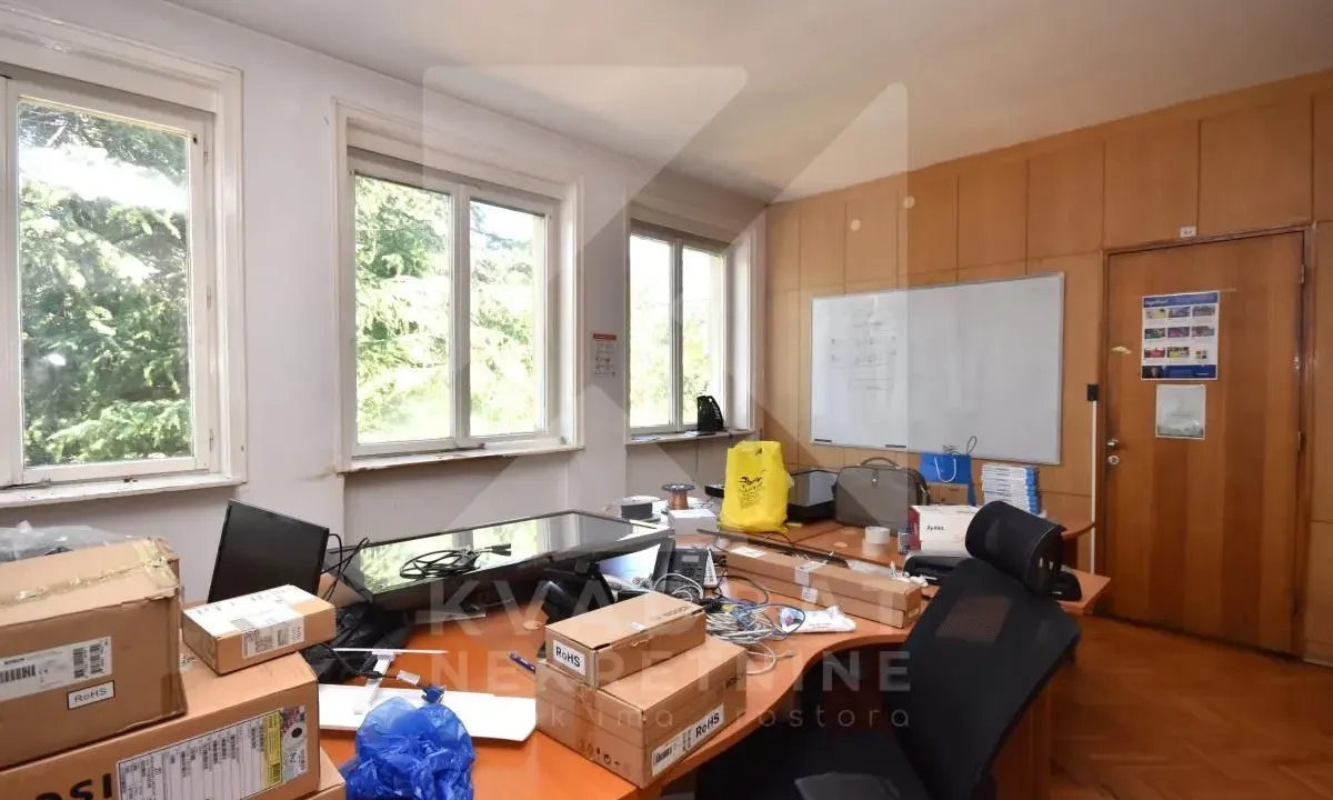 Rent, office space, 130m², Preko Morače, Podgorica